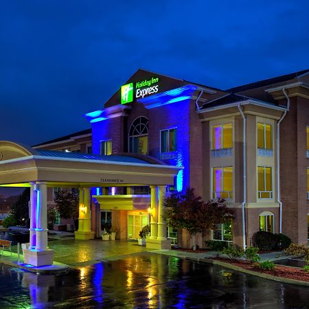 Holiday Inn Express Hotel & Suites Richmond By Ihg Exterior photo